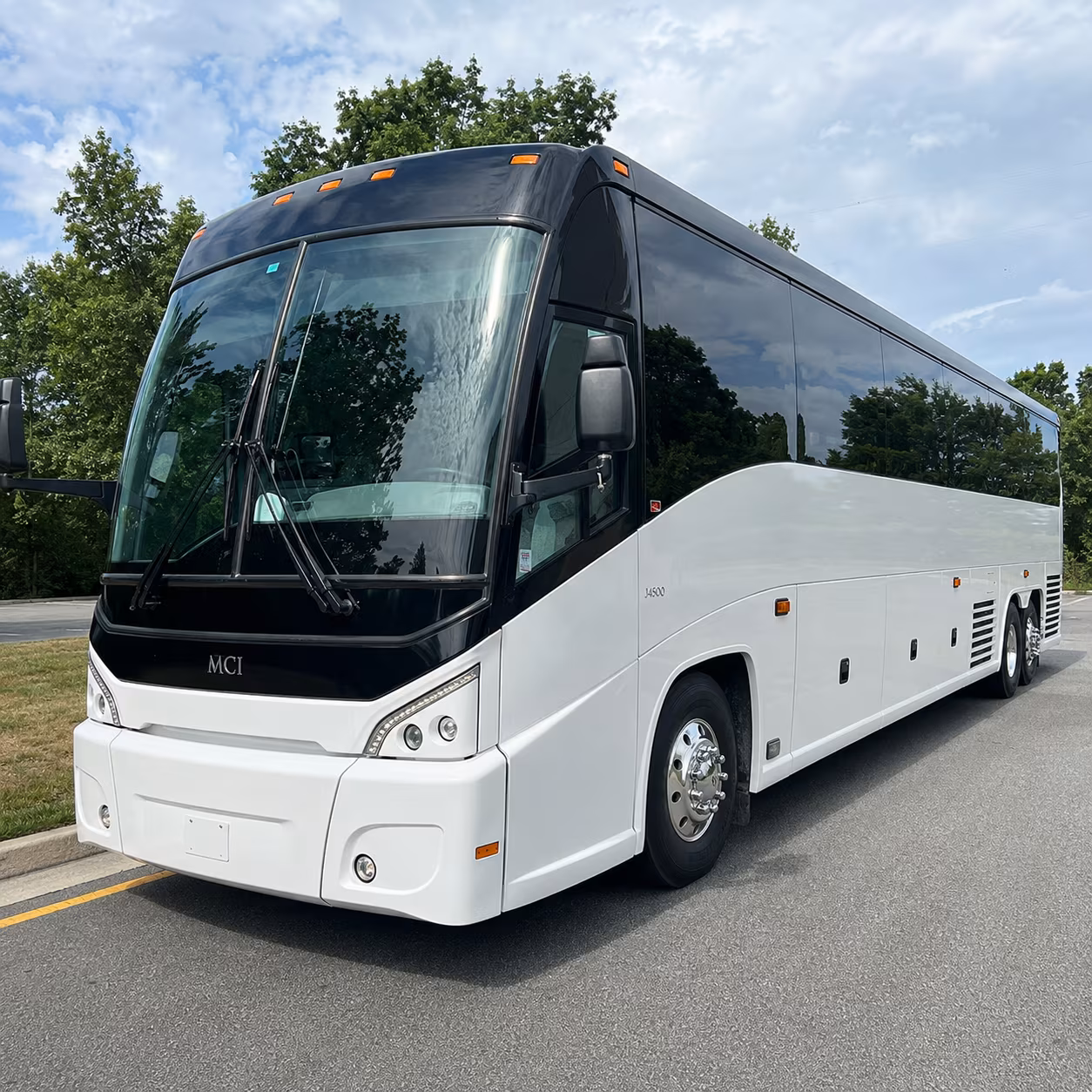 las vegas charter bus rentals from torrance the easy way to roll out on i 15